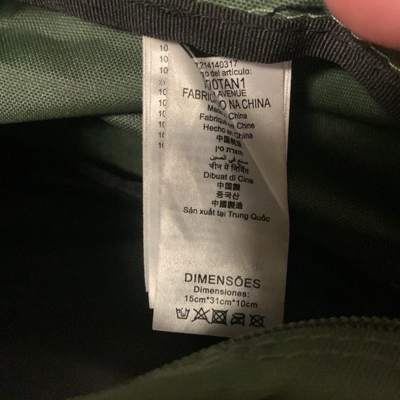 Jansport belt bag- Green - Picture 2 of 4